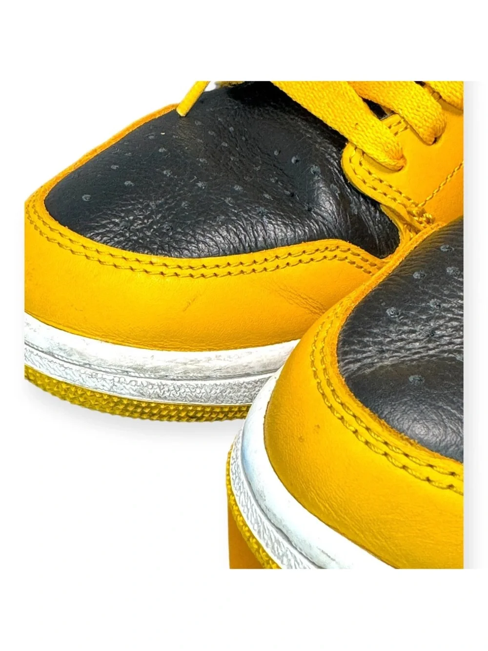 Men sneaker Nike Jordan Size 9 - Jordan 1 Retro OG High Pollen yellow black